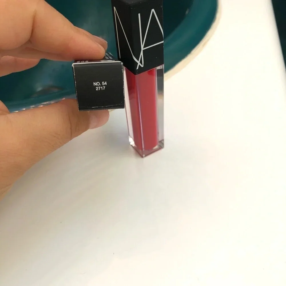 NIB NARS NO. 54 VELVET LIP GUIDE